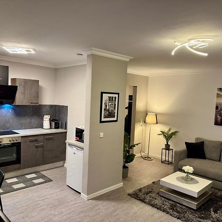 Kurstadt Apt Moderne 2Zkb Balkon-Pkw- Stellplatz Check-In 7-24 H Bad Nauheim Eksteriør billede