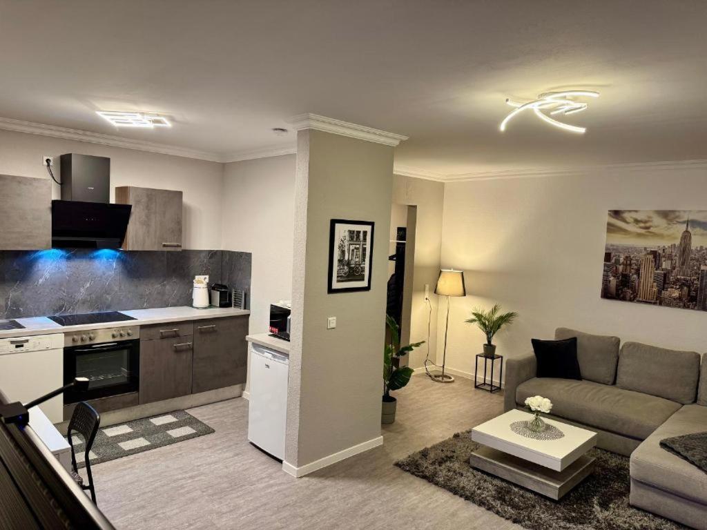 Kurstadt Apt Moderne 2Zkb Balkon-Pkw- Stellplatz Check-In 7-24 H Bad Nauheim Eksteriør billede